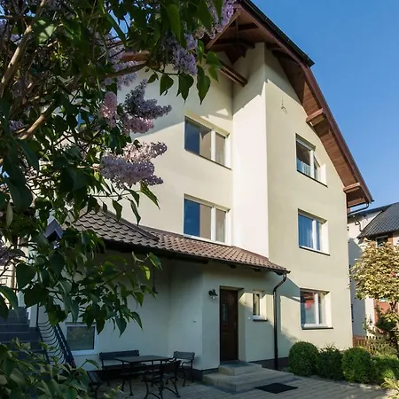 Jojo Rum i privatbostad Karwia