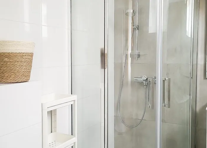 ホームステイ Jojo カルビア